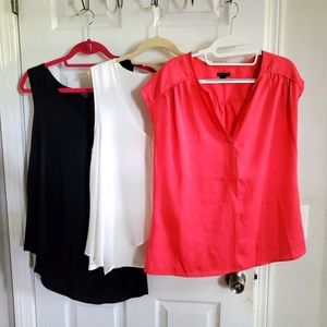 Bundle of 3 summer tops